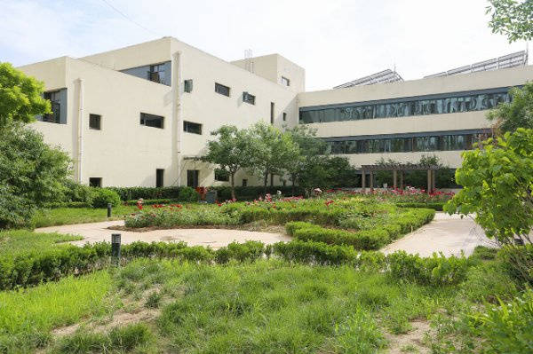 优选!北京市第一社会福利院等打造全方位品质晚年生活CQ9电子游戏北京特护护理院收费标准2025养老(图6) 优选!北京市第一社会福利院等打造全方位品质晚年生活CQ9电子游戏北京特护护理院收费标准2025养老(图6)